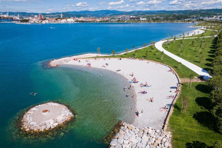 Apartma Zusterna Za Bazenom Koper Exteriör bild